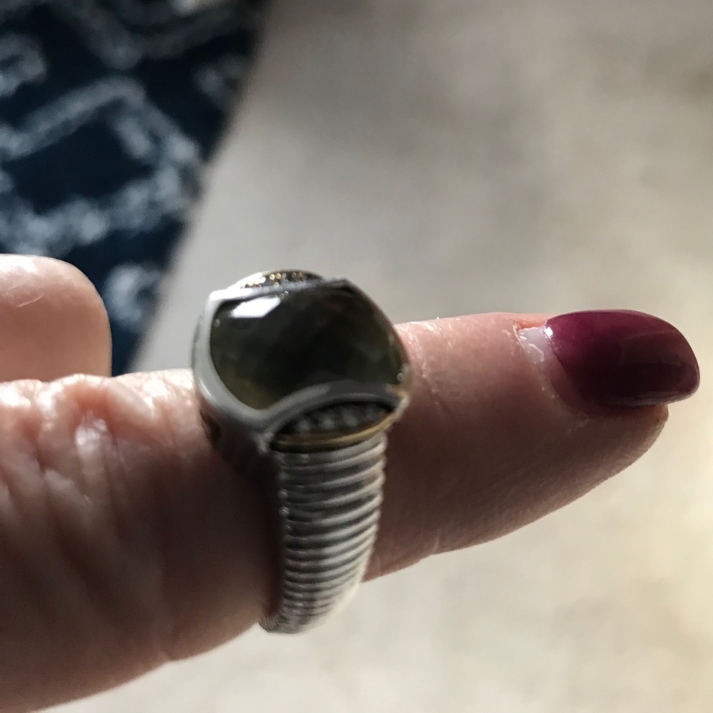 Ring